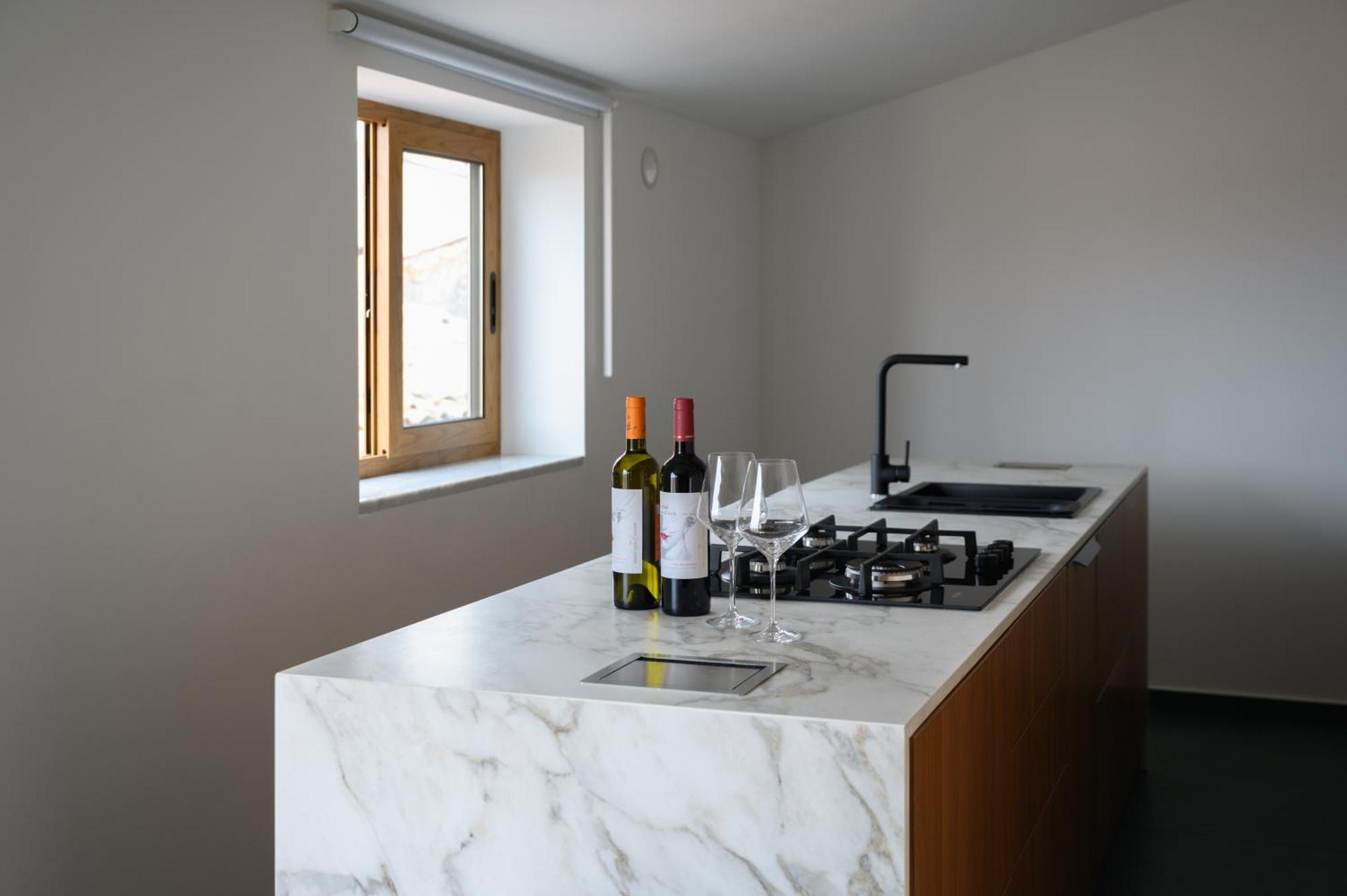 Vetriera41 Apartment Кастелбуоно Екстериор снимка